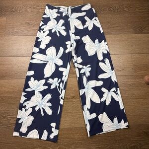 Boston Proper Women's High-Waisted Pull On Blue Floral Wide Leg Pants Sz L